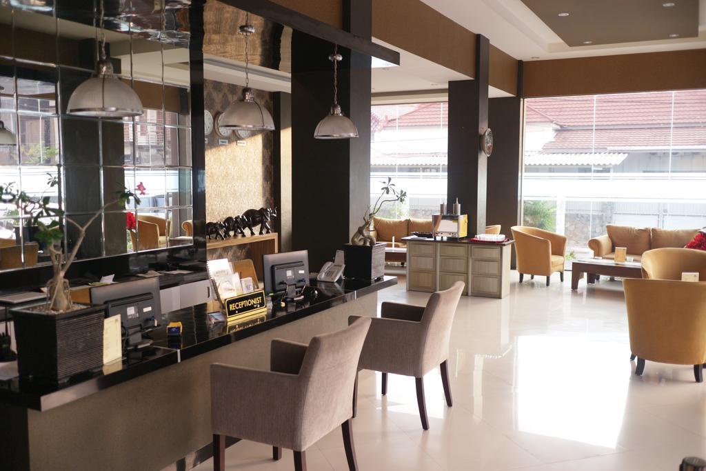 Grand Dian Boutique Hotel Cirebon Εξωτερικό φωτογραφία