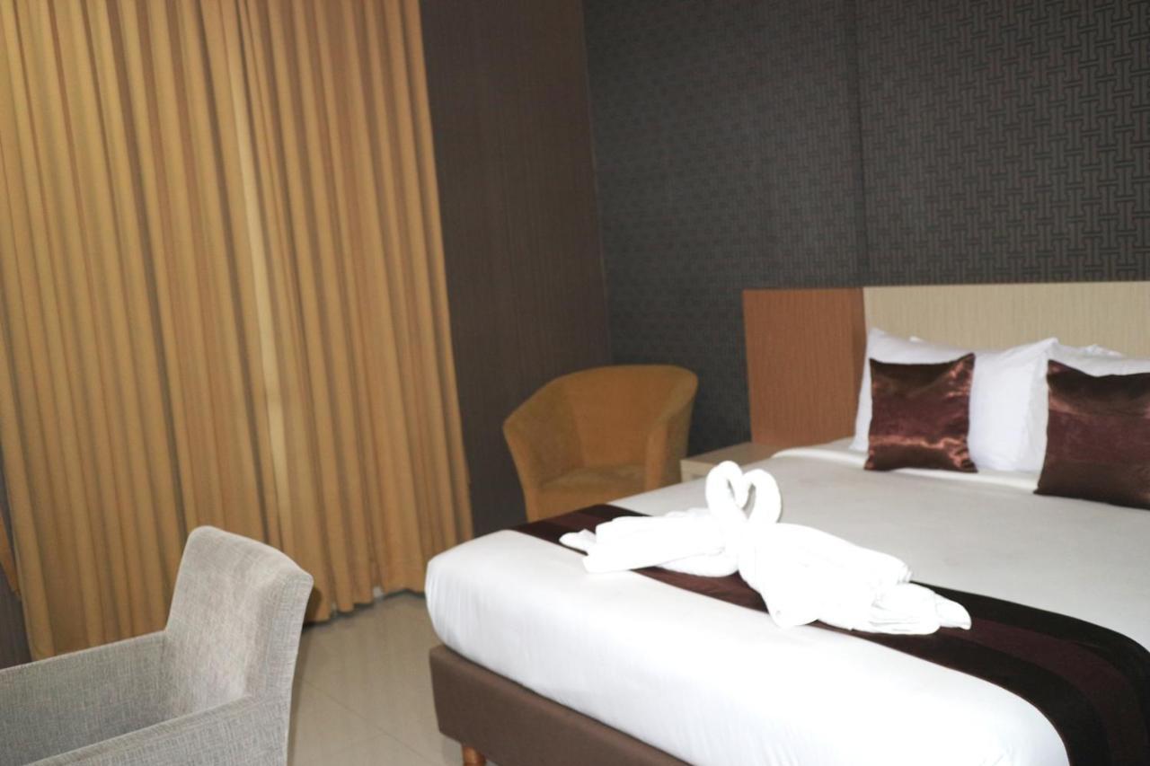 Grand Dian Boutique Hotel Cirebon Εξωτερικό φωτογραφία
